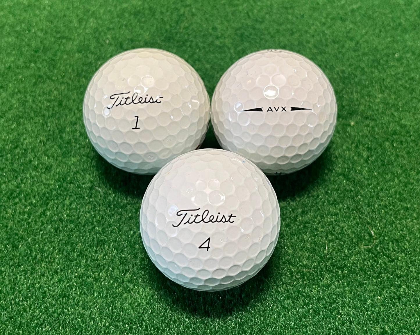 Titleist AVX (25 kpl)